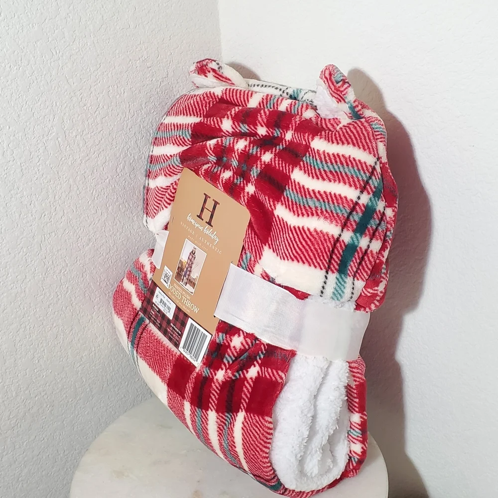 Homespun Holiday nwt new
